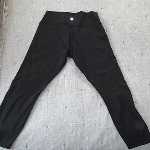 NWOT lululemon tights 25’
